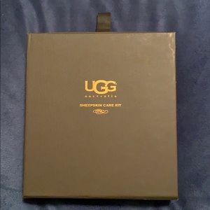 UGG sheepskin care kit